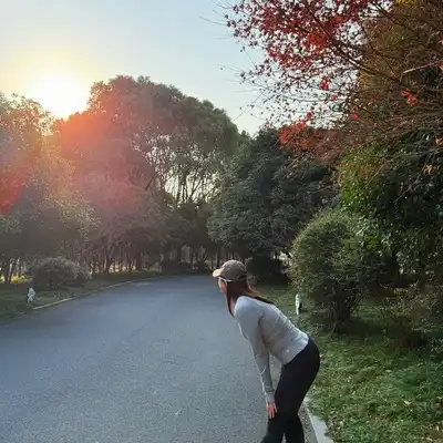 李强